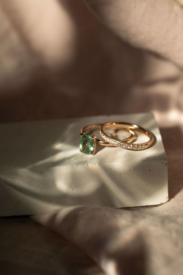 GOLD RINGS