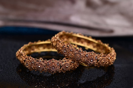 FANCY BANGLE