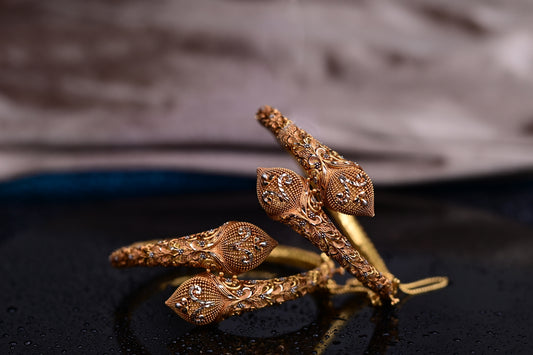 FANCY BANGLE